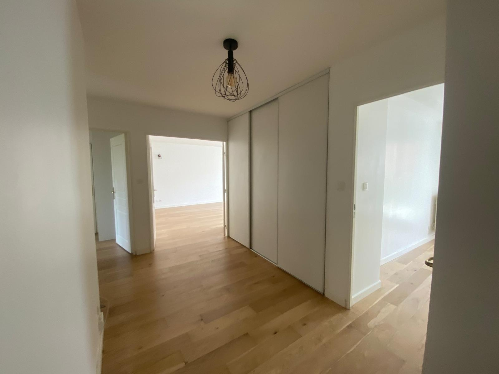 Image_, Appartement, Bron, ref :000170