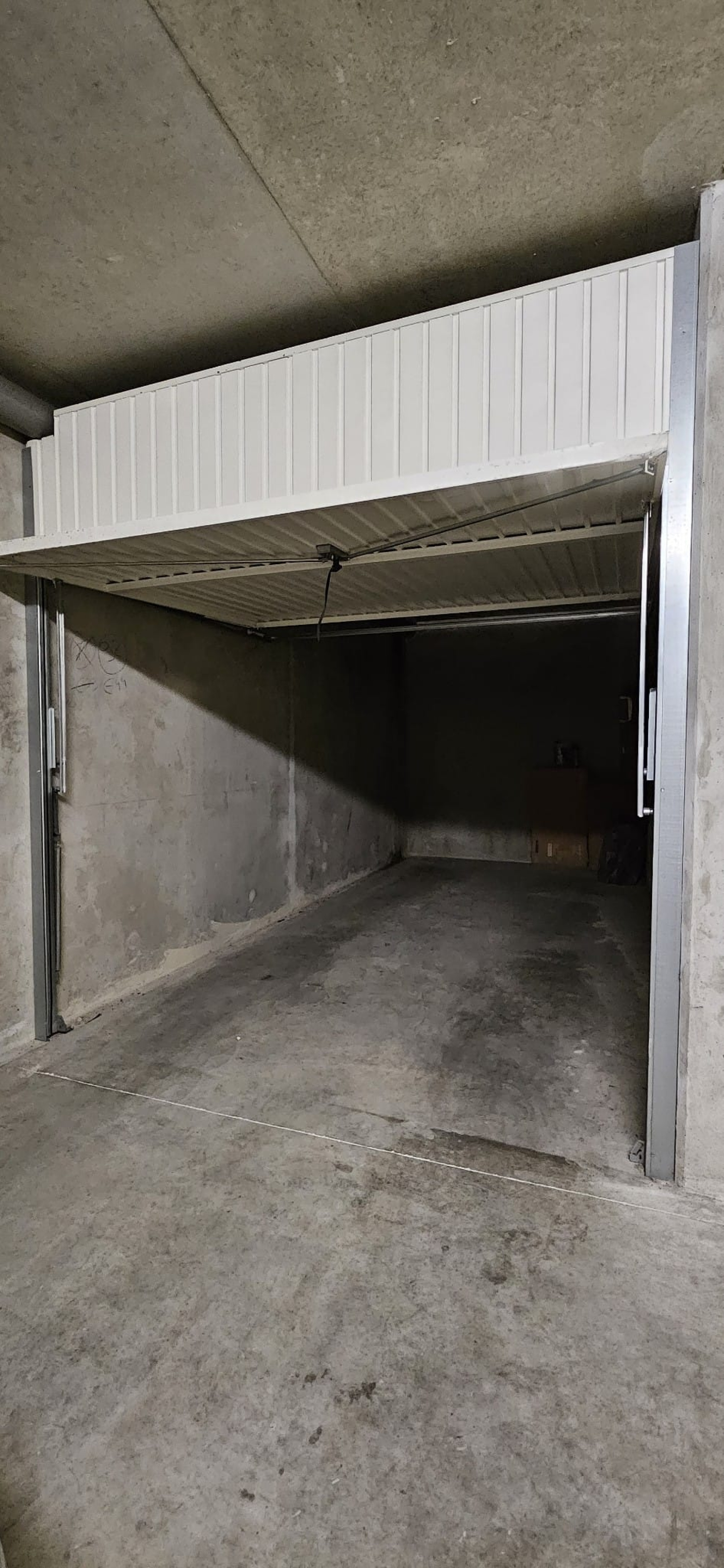 Image_, Garage, Lyon, ref :000172